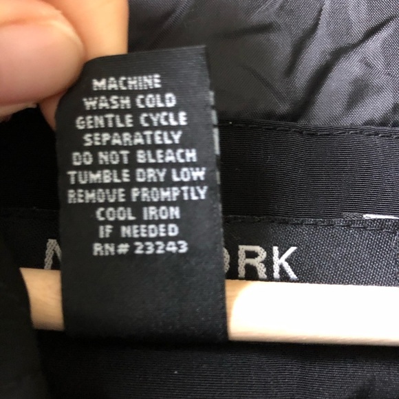 NEW YORK & Company Black Quilted Coat Long Jacket Size S - Picture 10 of 13